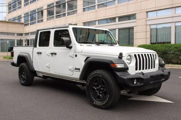 Jeep Gladiator with VIN: 1C6HJTAG4ML517679