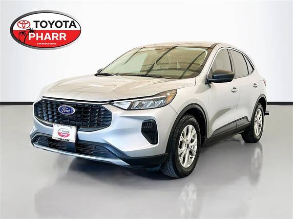 Ford Escape with VIN: 1FMCU0GN2PUB37409
