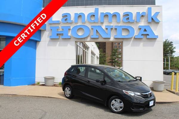 Honda Fit with VIN: 3HGGK5H48KM729541