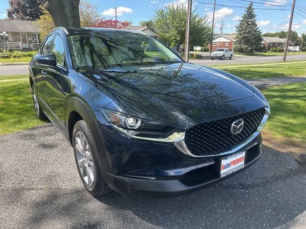 Mazda CX-30 with VIN: 3MVDMBDL6NM453094