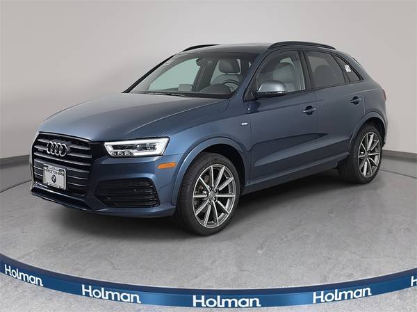 Audi Q3 with VIN: WA1GCCFS3HR003864