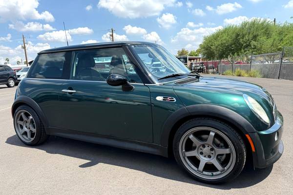 2003 MINI Cooper S Hatchback