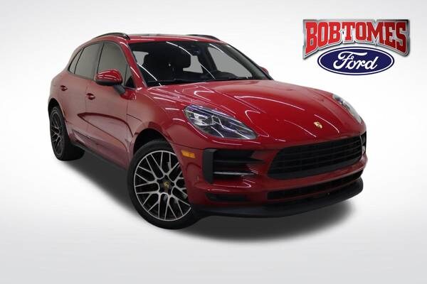 Porsche Macan with VIN: WP1AA2A57KLB02158