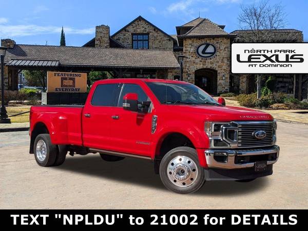 Ford F-450 Super Duty with VIN: 1FT8W4DTXNEF25025