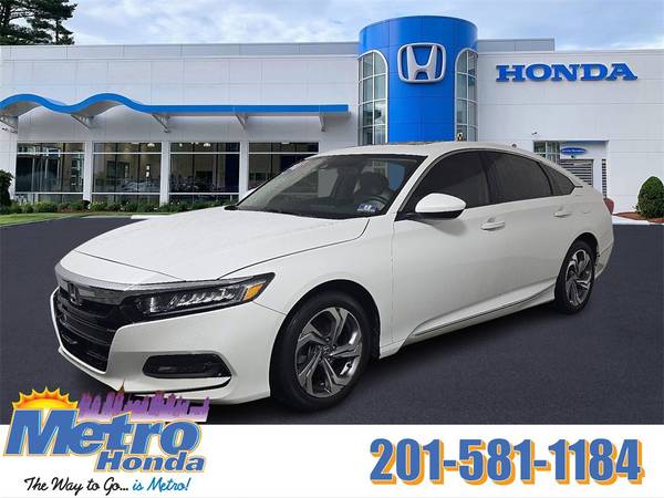 Honda Accord with VIN: 1HGCV1F45JA252130