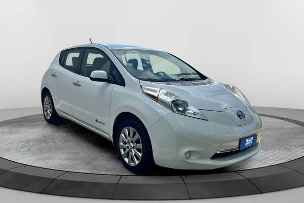 2014 Nissan LEAF S Hatchback