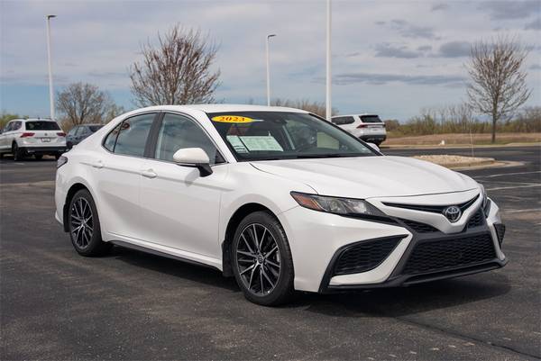 Toyota Camry with VIN: 4T1T11AK7PU781033