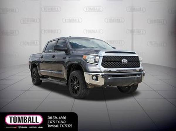 Toyota Tundra with VIN: 5TFEY5F15KX251327