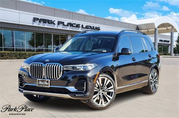 BMW X7 with VIN: 5UXCW2C09N9L76104