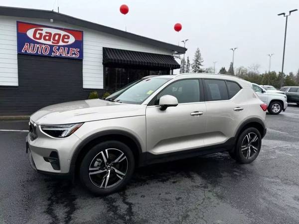 Volvo XC40 with VIN: YV4L12UE2P2048428