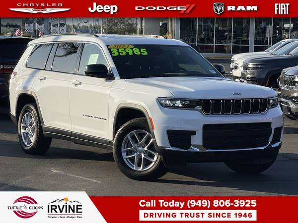 Jeep Grand Cherokee L with VIN: 1C4RJJAG8R8945542