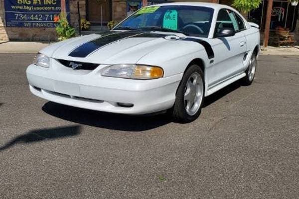 1998 Ford Mustang GT Coupe