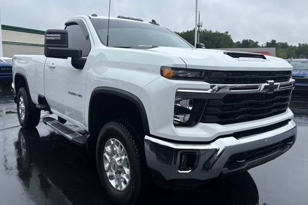 2024 Chevrolet Silverado 3500HD LT  Regular Cab