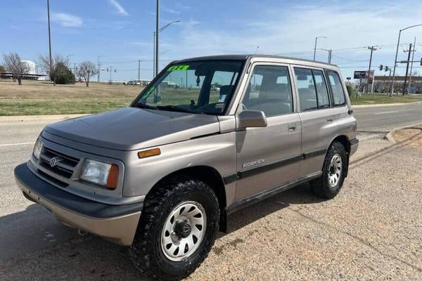 Used Suzuki Sidekick for Sale in Milford, MI | Edmunds Used Suzuki Sidekick for Sale in Milford, MI | Edmunds