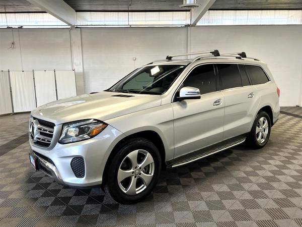 Mercedes-Benz GLS-Class with VIN: 4JGDF6EE3HA889224