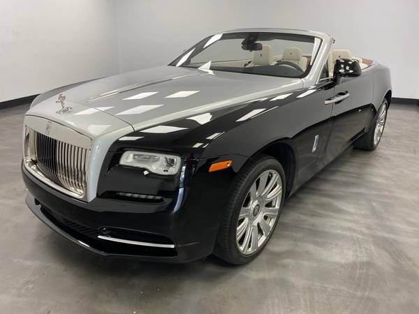 Rolls-Royce Dawn with VIN: SCA666D58GU102285