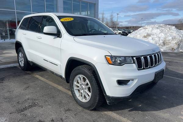 Certified 2019 Jeep Grand Cherokee Laredo