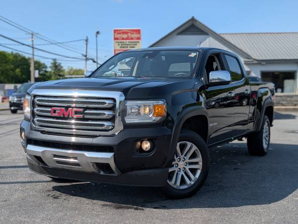 GMC Canyon with VIN: 1GTP6DE1XK1184317