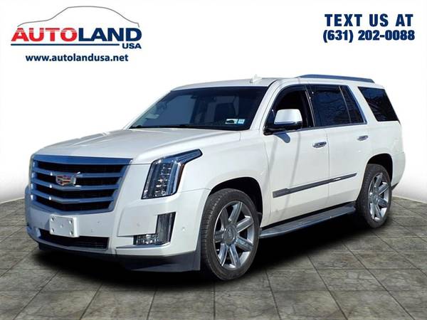 Cadillac Escalade with VIN: 1GYS4BKJ4KR220863