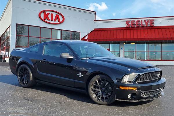 2009 Ford Shelby GT500 Base Coupe