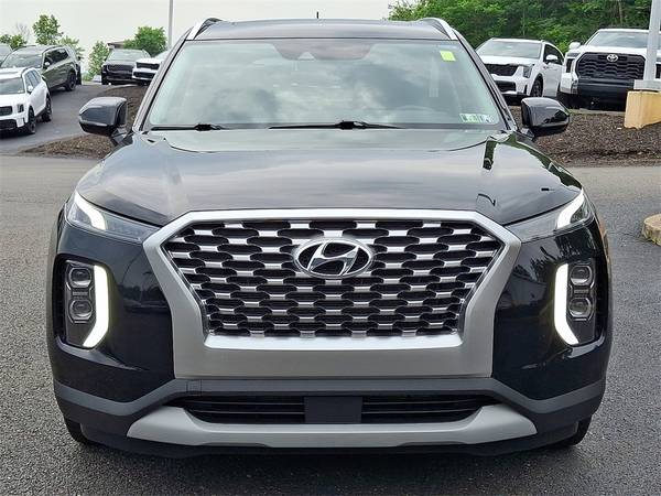 Hyundai Palisade with VIN: KM8R24HE5NU391795