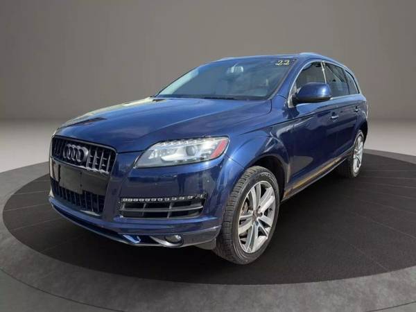 Audi Q7 with VIN: WA1LGAFE0FD017622