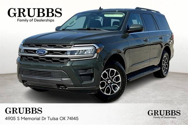 Ford Expedition with VIN: 1FMJU1JTXNEA57335