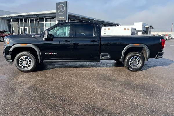 2022 GMC Sierra 3500HD AT4  Crew Cab