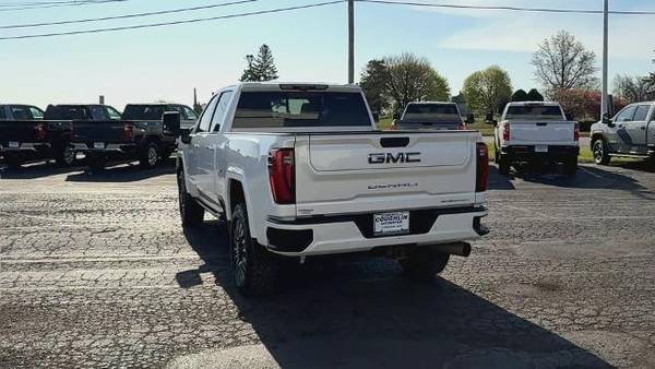 GMC Sierra 2500HD with VIN: 1GT49XEY7RF121326