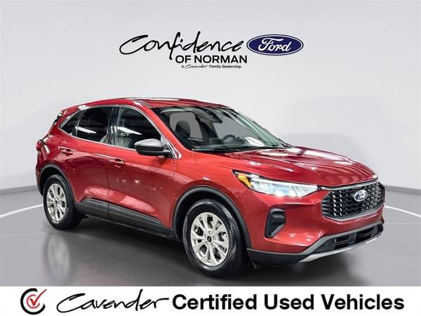 Ford Escape with VIN: 1FMCU0GN1PUA64260