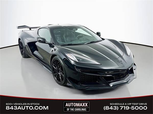 Chevrolet Corvette with VIN: 1G1YF2D34R5604743