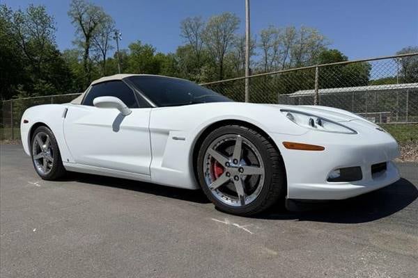 2005 Chevrolet Corvette Base Convertible