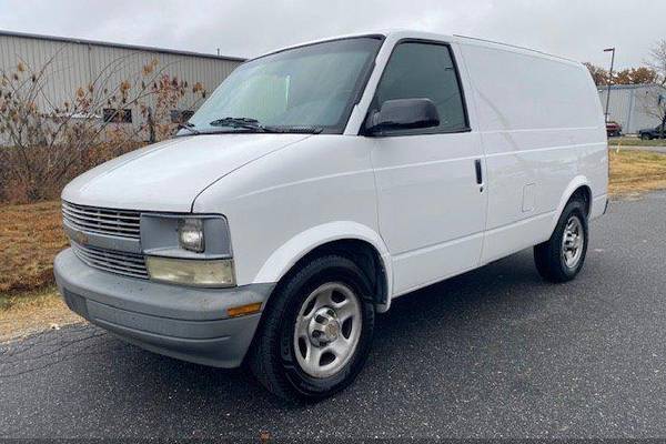 2003 Chevrolet Astro Cargo Base