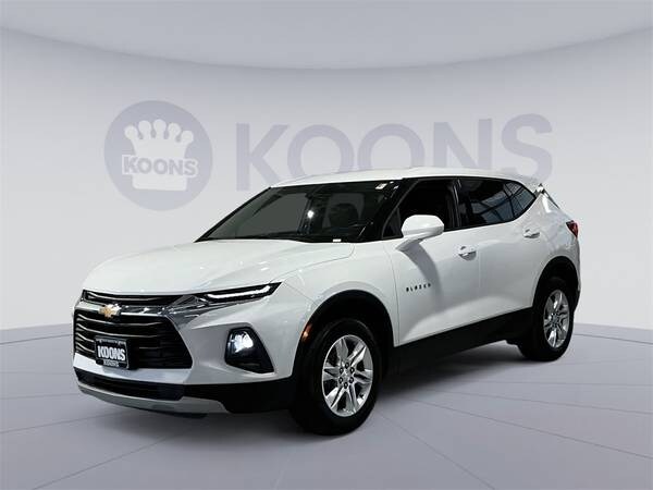 Chevrolet Blazer with VIN: 3GNKBBRA9KS567224