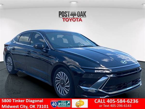 Hyundai Sonata with VIN: KMHL34JJ6RA087490