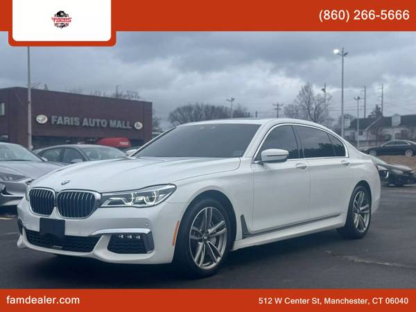 BMW 7 Series with VIN: WBA7F2C57KB239727