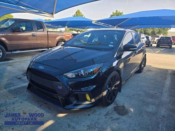 Ford Focus RS with VIN: WF0DP3TH2H4126085