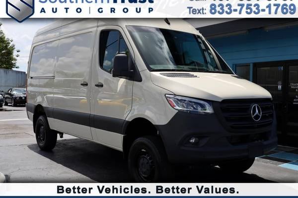 2023 Mercedes-Benz Sprinter 2500 144" WB Cargo Diesel