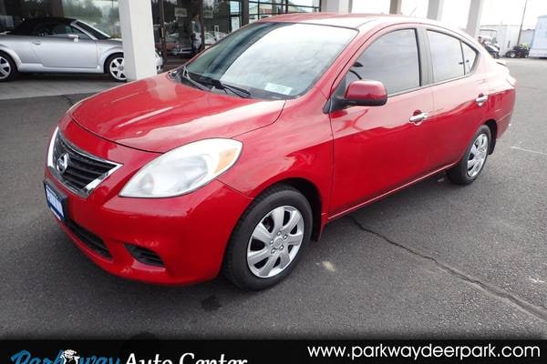 2013 Nissan Versa 1.6 SV