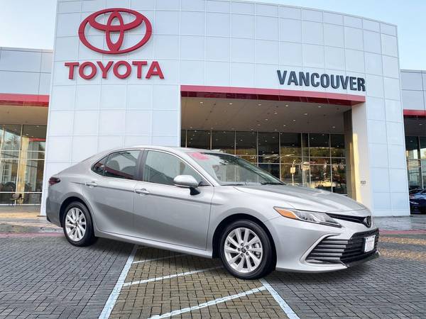 Toyota Camry with VIN: 4T1R11AK9RU220913