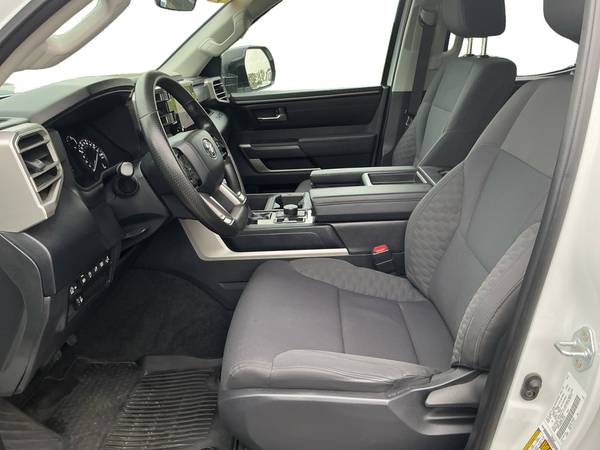 Toyota Tundra with VIN: 5TFLA5DB5PX104391