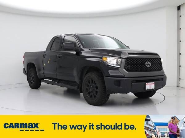 Toyota Tundra with VIN: 5TFRY5F12MX279400