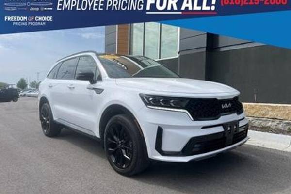 2022 Kia Sorento SX