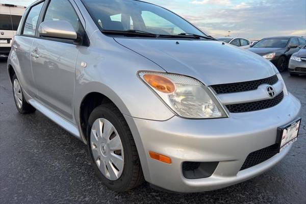 2006 Scion xA Base Hatchback