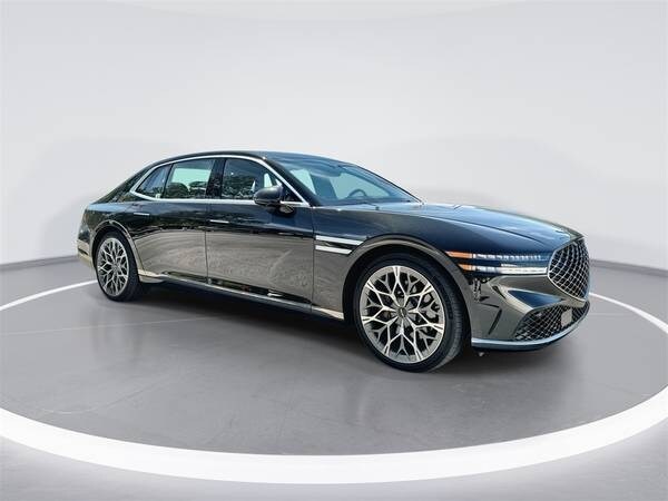 Genesis G90 with VIN: KMTFC4SD8PU029940