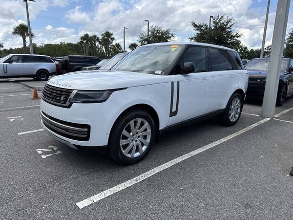 Land Rover Range Rover with VIN: SALKP9FU9SA294698