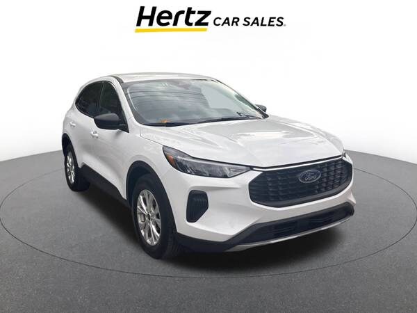 Ford Escape with VIN: 1FMCU9GN7RUA94810