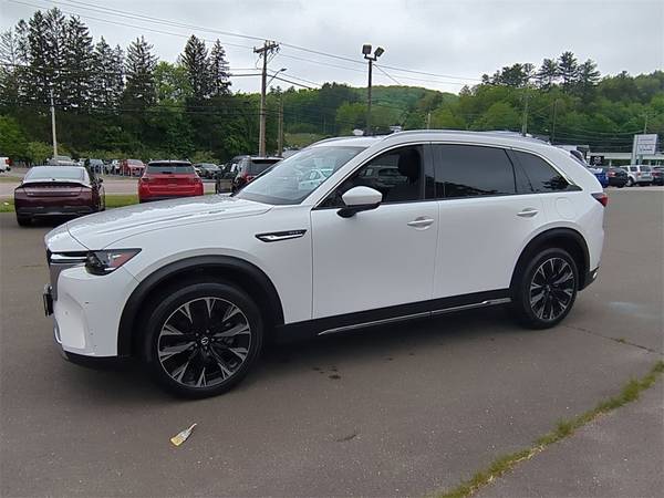 Mazda CX-90 with VIN: JM3KKEHA3R1133444