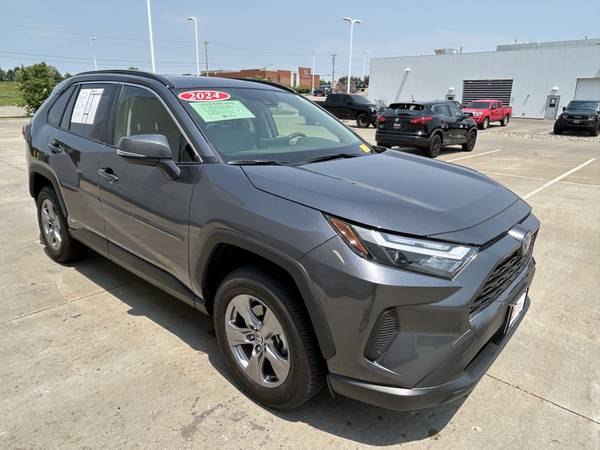 Toyota RAV4 Hybrid with VIN: JTMRWRFV3RD247306