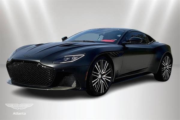 2022 Aston Martin DBS Base Coupe